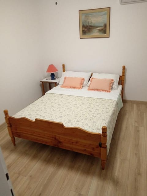 Apartment in Zdrelac with balcony, air conditioning, WiFi, dishwasher 4834-3 Apartment in Šibenik-Knin County, Croatia