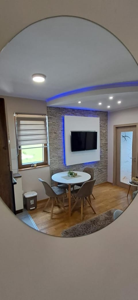 Apartman Komlenac-Zlatibor Apartment in Zlatibor