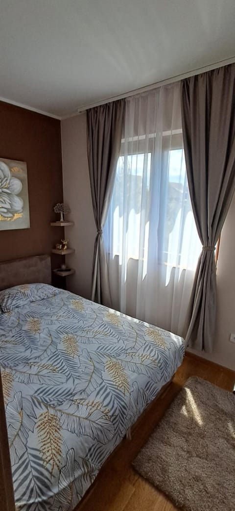 Apartman Komlenac-Zlatibor Apartment in Zlatibor