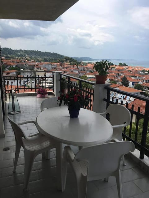 Seabreeze-Family Home Polychrono Apartment in Halkidiki