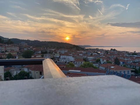 Seabreeze-Family Home Polychrono Apartment in Halkidiki