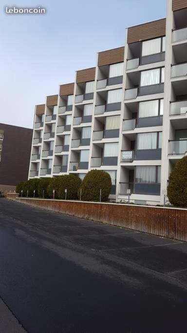 Appartement les Myrtilles à Super Besse au pied des pistes Apartment in Besse-et-Saint-Anastaise