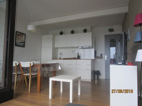 Appartement les Myrtilles à Super Besse au pied des pistes Apartment in Besse-et-Saint-Anastaise