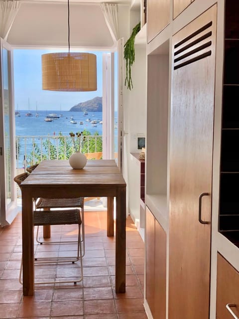 Dining area, Sea view