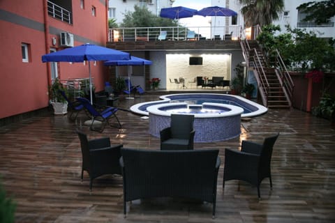 Patio, Swimming pool