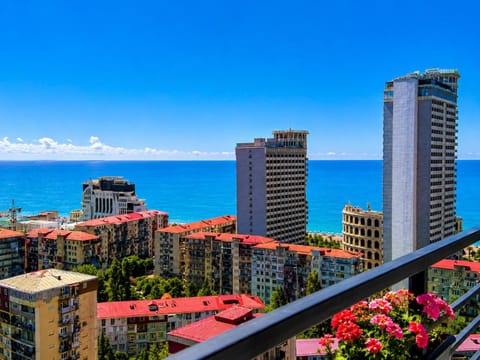 Day, Natural landscape, View (from property/room), Balcony/Terrace, City view, Sea view