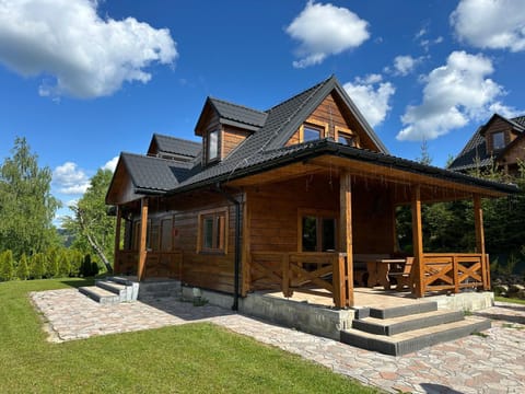 Property building, Day, Garden, Garden view