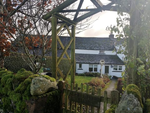 2 Mellfell View House in England