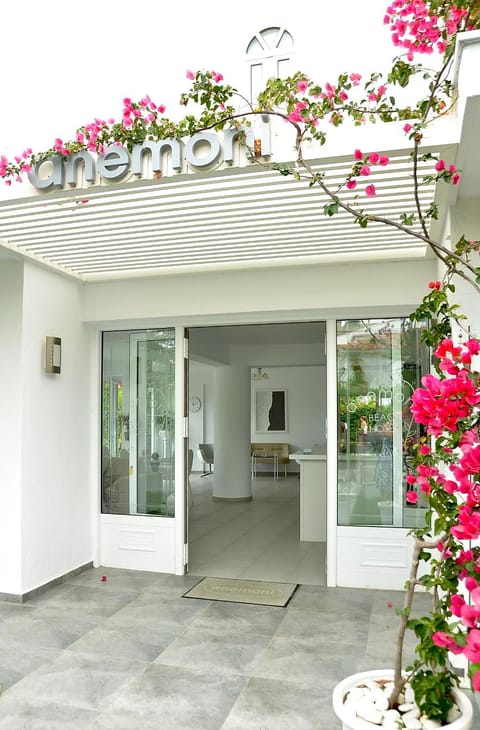 Facade/entrance, Lobby or reception