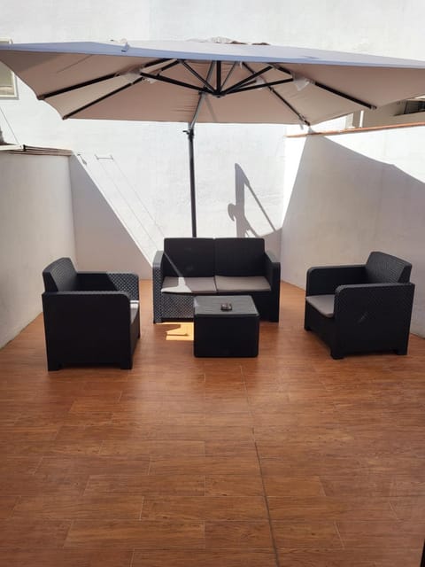 Balcony/Terrace, Inner courtyard view