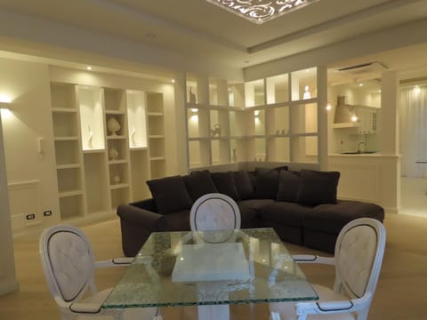 Minori Palace De Luxe Apartment House in Minori