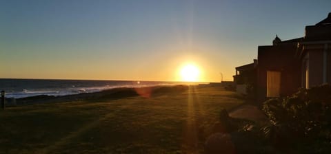 Hermanus Beach Club - Le Maree House 18 Campground/
RV Resort in Hermanus