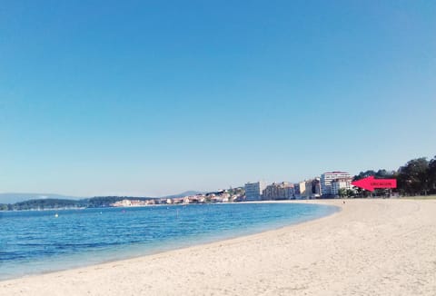 Property building, Nearby landmark, Day, Natural landscape, Children play ground, Beach, Beach, Garden view, Sea view, Location