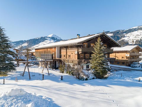 Property building, Winter