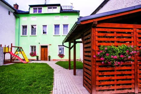 Property building, Garden
