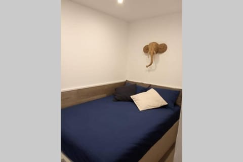 M2 Cool apartment next to metro. 15m to center Apartment in L'Hospitalet de Llobregat