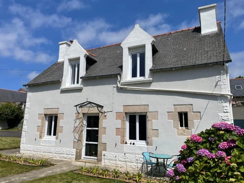 Charmante maison rénovée Proche plage,port,clos House in Brittany