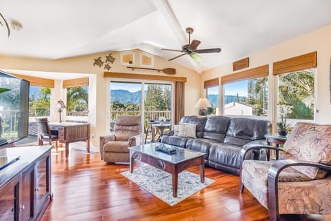 Villas of Kamali'i Apt 44 House in Puupehu