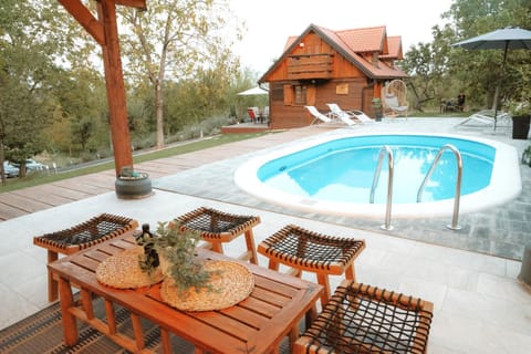 Garden, Seating area, Garden view, Pool view, Swimming pool