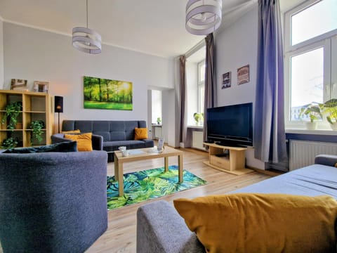 TV and multimedia, Living room, Photo of the whole room