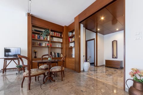 Library, Living room, Dining area