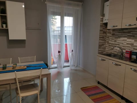 Balcony/Terrace, Kitchen or kitchenette