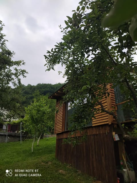 Lenilenii Bungalows Apartment in Federation of Bosnia and Herzegovina