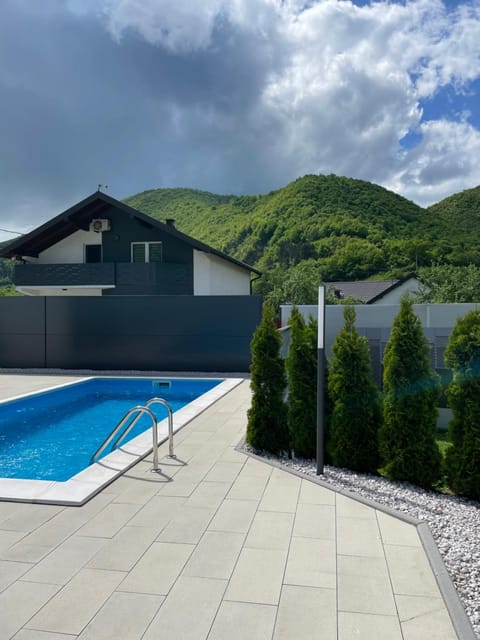 Apartments B&M Bed and Breakfast in Federation of Bosnia and Herzegovina