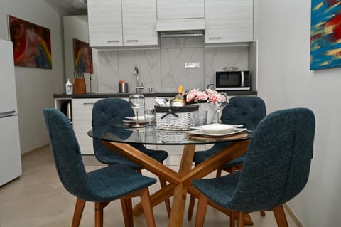 Living room, kitchen
