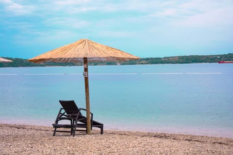 Natural landscape, Beach