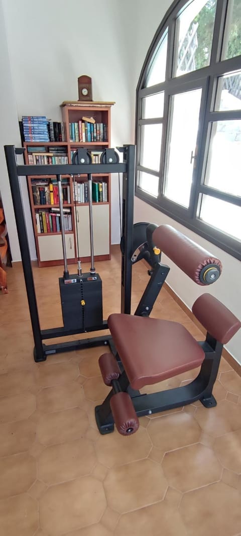 Communal lounge/ TV room, Library, Fitness centre/facilities