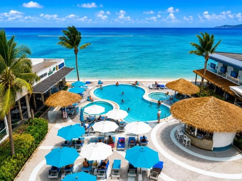 Beach, Swimming pool