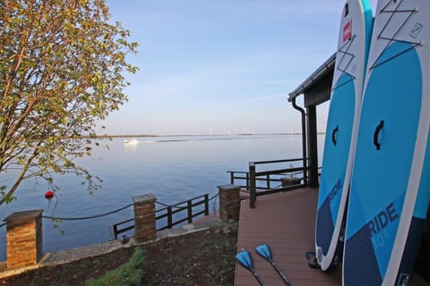 Property building, Beach, Autumn, Sea view, Sports