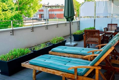 Miodowy Dom EXspanse Apartament 2 lub 3 pokoje z tarasem i parkingiem Apartment in West Pomeranian Voivodeship, Poland