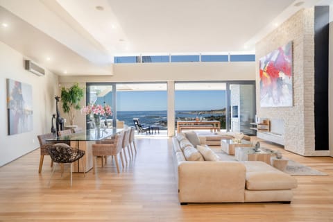 Living room, Seating area, Sea view