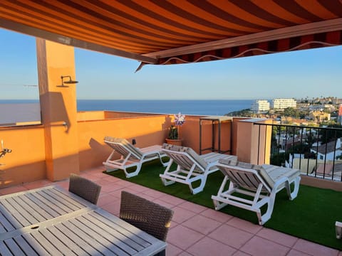 Penthouse beach apartment Apartment in Fuengirola