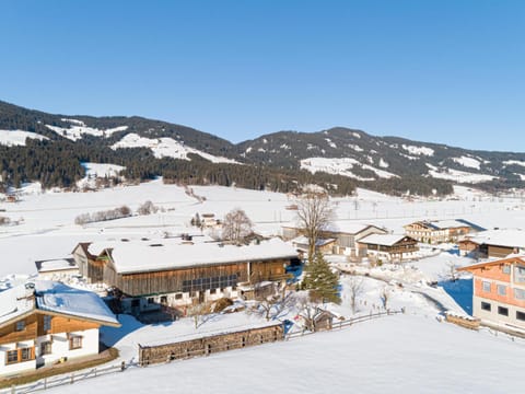 Property building, Winter