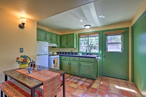 Modern Green Valley Condo - Near National Park! Apartment in Sahuarita