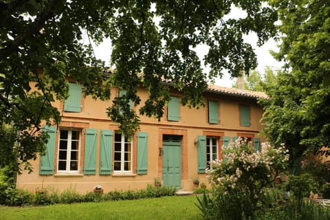 Facade/entrance, Garden