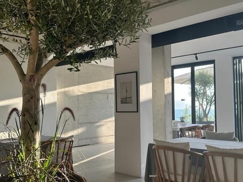 Swiss Rivage Hotel Hotel in Vlorë County, Albania