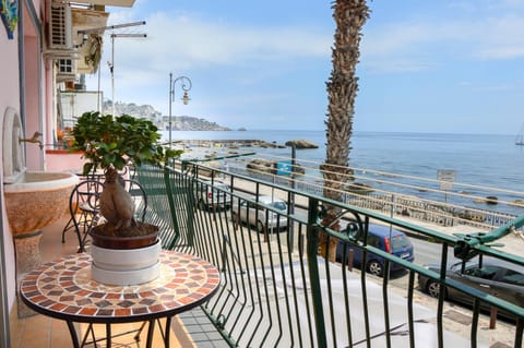 Nearby landmark, Natural landscape, Balcony/Terrace, Sea view