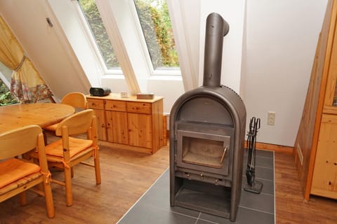 Zeltdachhaus mit W LAN sehr strand House in Damp