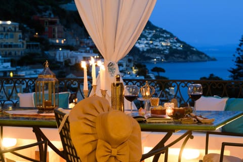 Natural landscape, Balcony/Terrace, Sea view