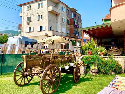 HOTEL RESTORANT LEZA Hotel in North Macedonia