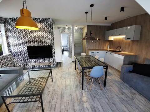 Communal lounge/ TV room, Living room, Seating area