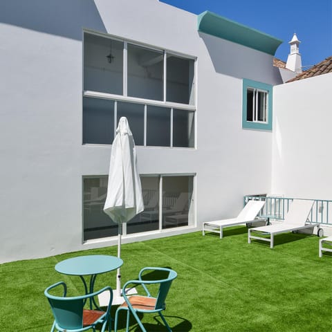 Property building, Patio, Off site, Area and facilities, Inner courtyard view