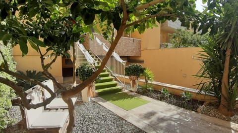 Property building, Inner courtyard view