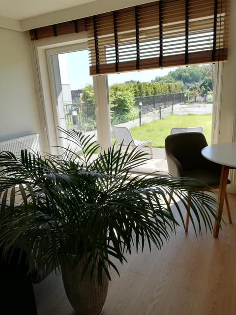 Apartament Gdynia z ogródkiem - Plaża morze 10 minut Apartment in Pomeranian Voivodeship