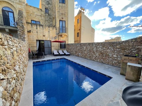 Property building, Pool view, Swimming pool