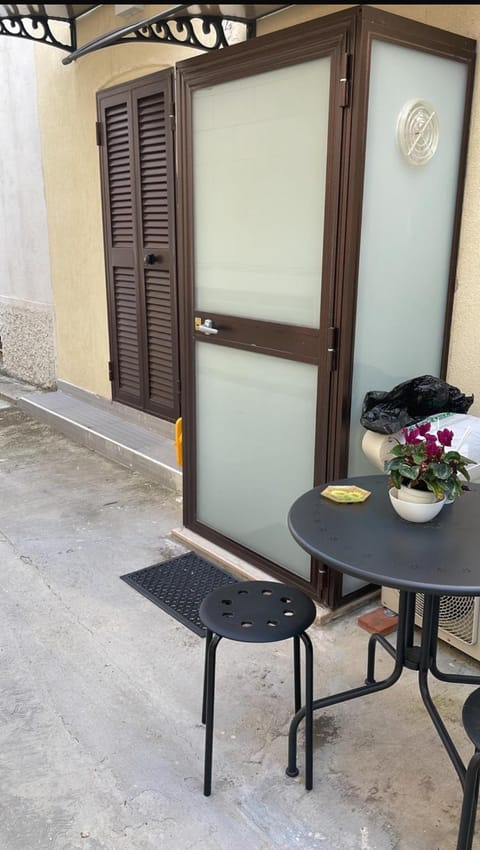 Mory&Clary Cave Palese Airport Bed and Breakfast in Bari